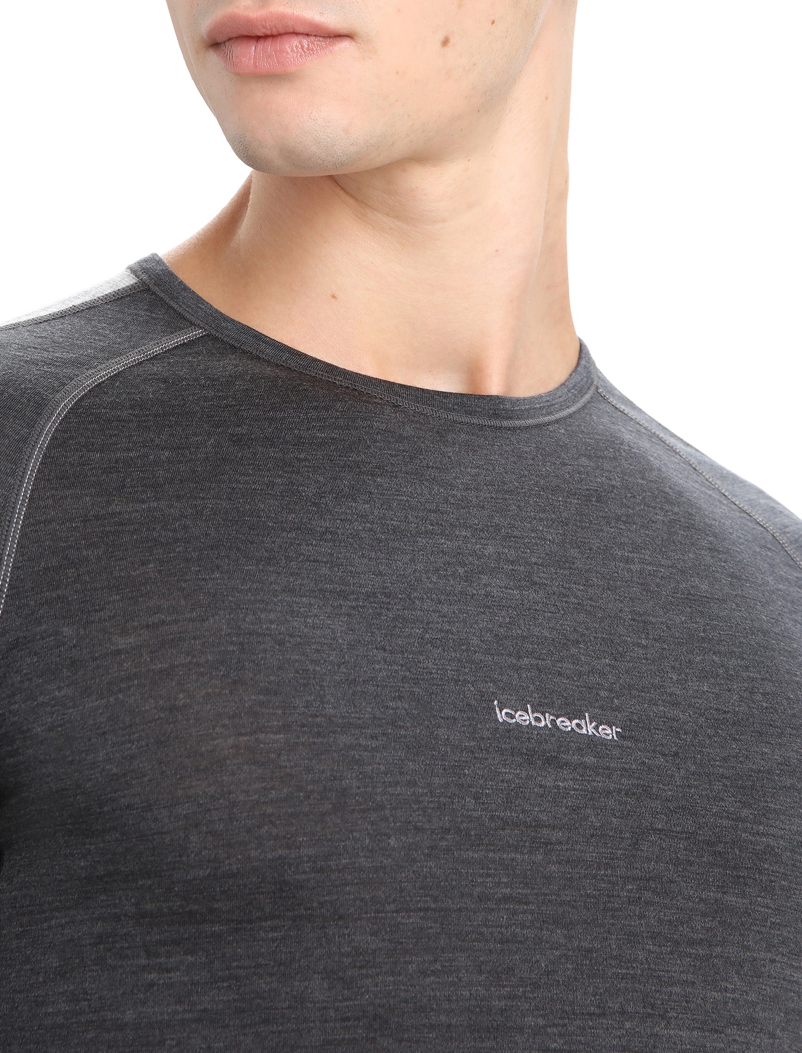 Men’s 125 ZoneKnit™ Short Sleeve Crew Thermal Top - Image 4